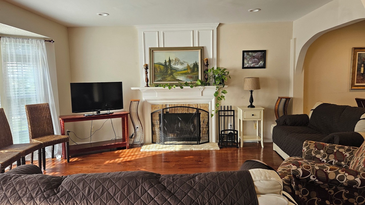Photo of Livingroom in Apex