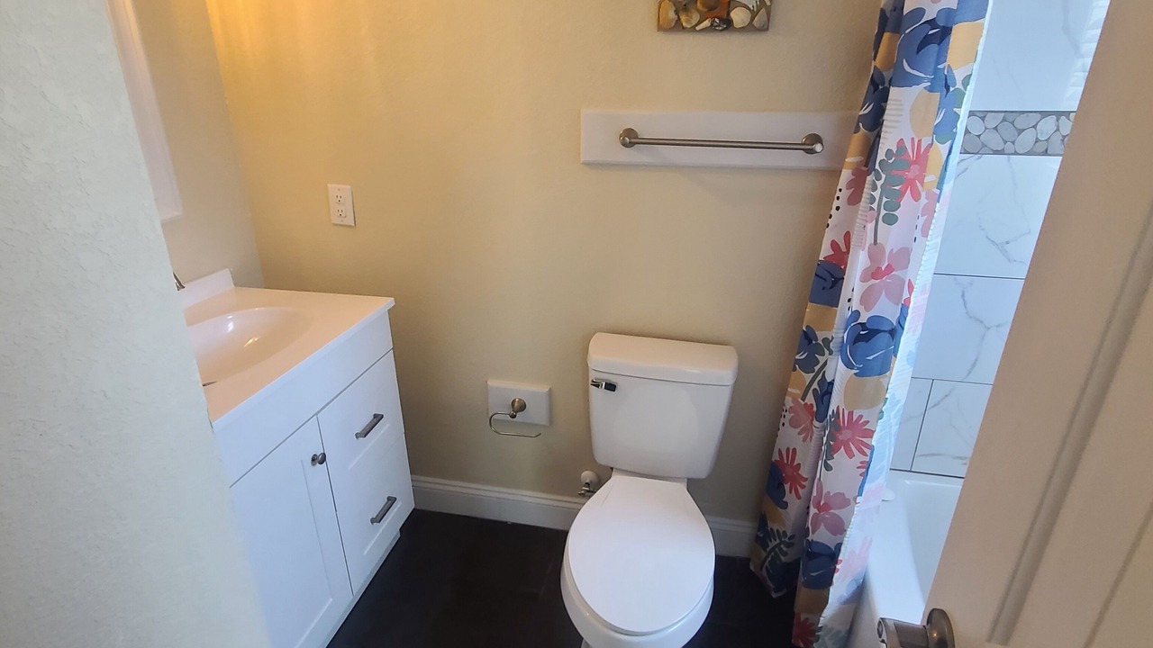 Photo of Bathroom in Kill Devil Hills