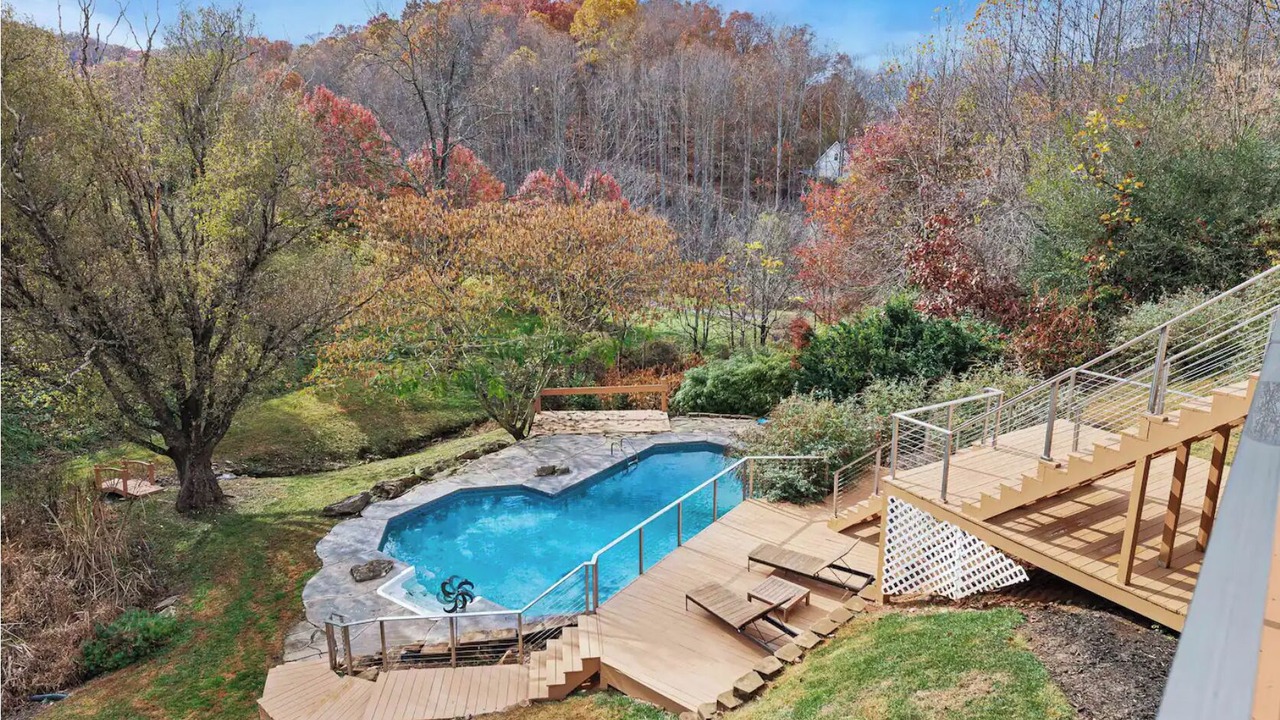 Photo of Outdoor in Candler