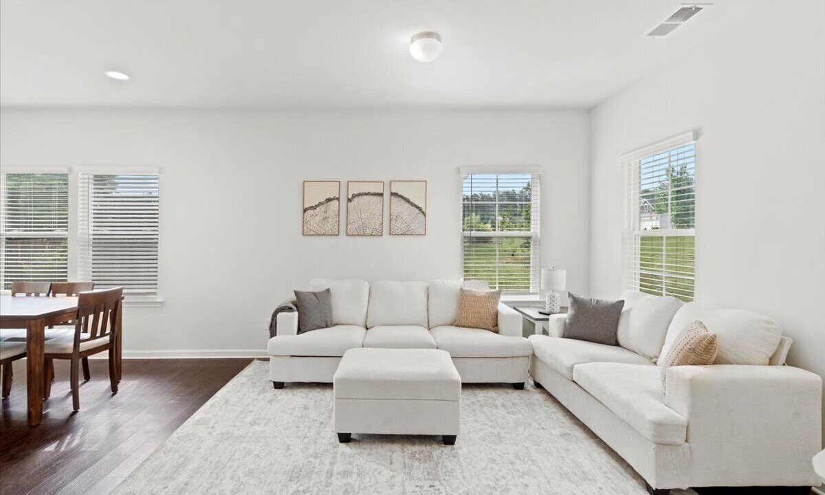 Photo of Livingroom in South Salisbury