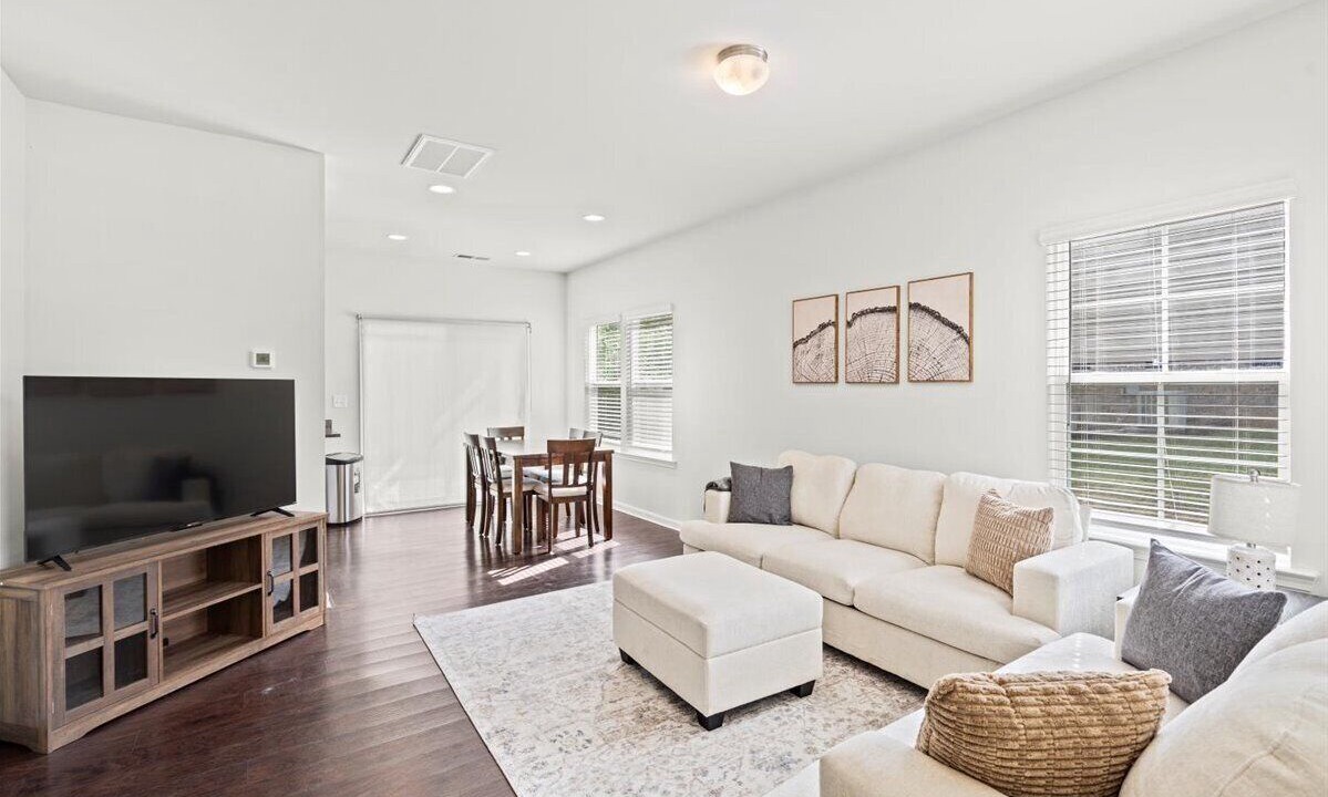 Photo of Livingroom in South Salisbury
