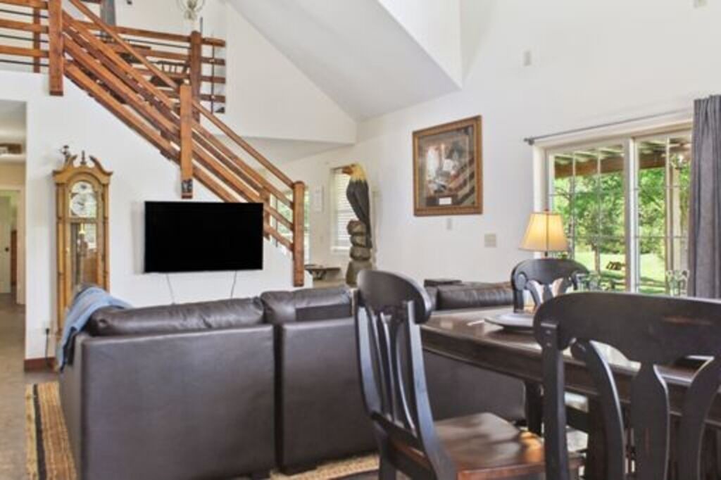 Photo of Livingroom in Union County