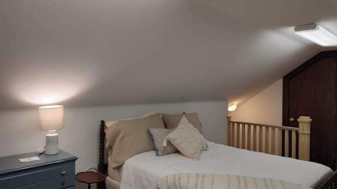 Photo of Bedroom in Manteo