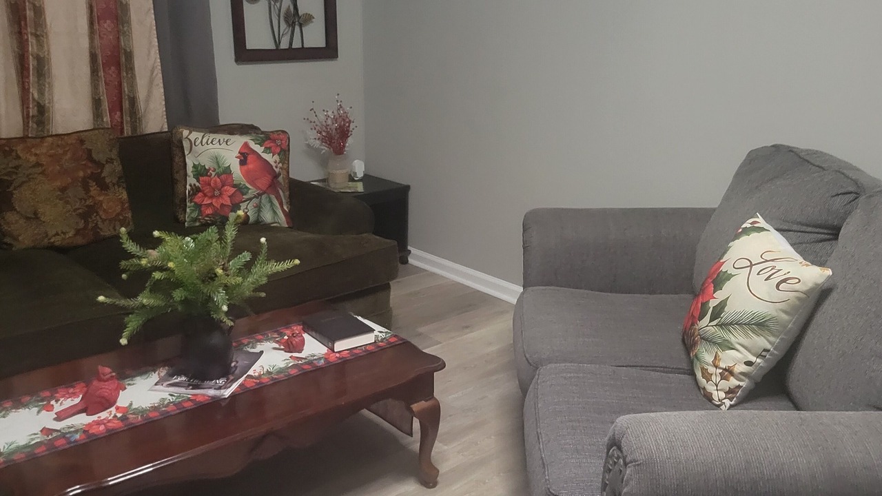 Photo of Livingroom in Forest City