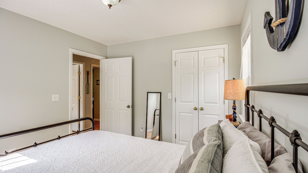 Photo of Bedroom in Lynchburg
