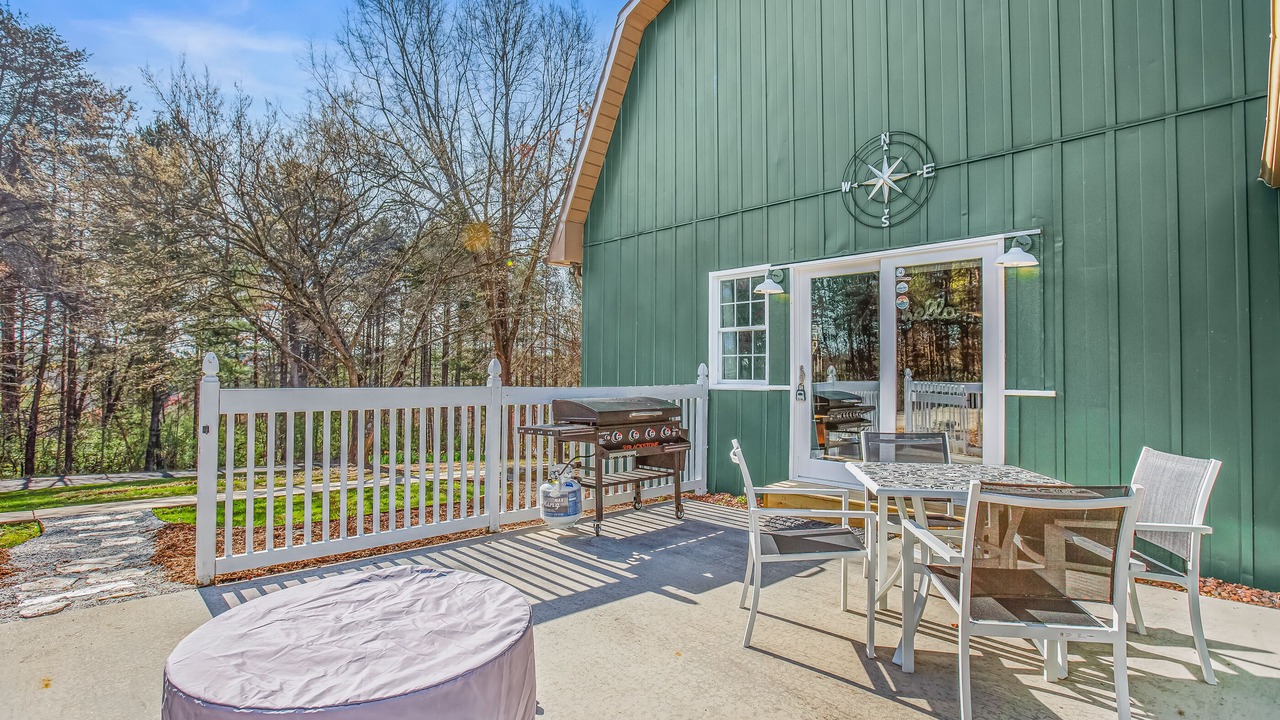 Photo of Outdoor in Stokes