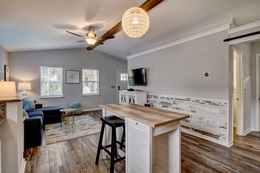Photo of Kitchen in Wilmington Historic District