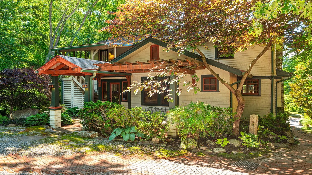 Photo of Outdoor in Five Points