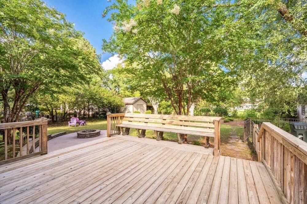 Photo of Outdoor in Greenville