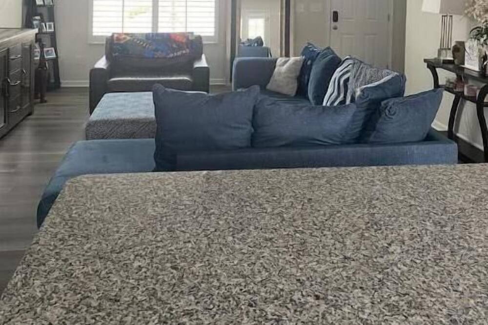 Photo of Livingroom in Troutman