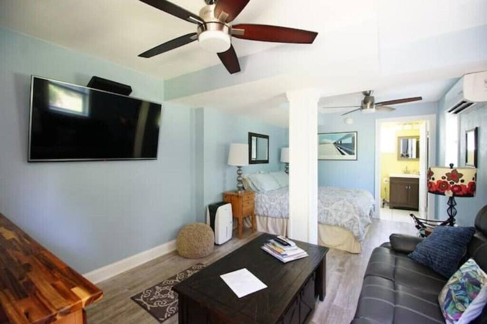 Photo of Livingroom in Sea Scape