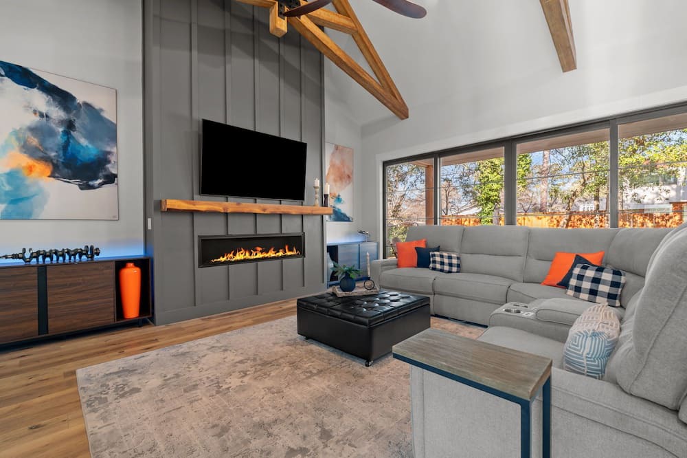 Photo of Livingroom in Old Town