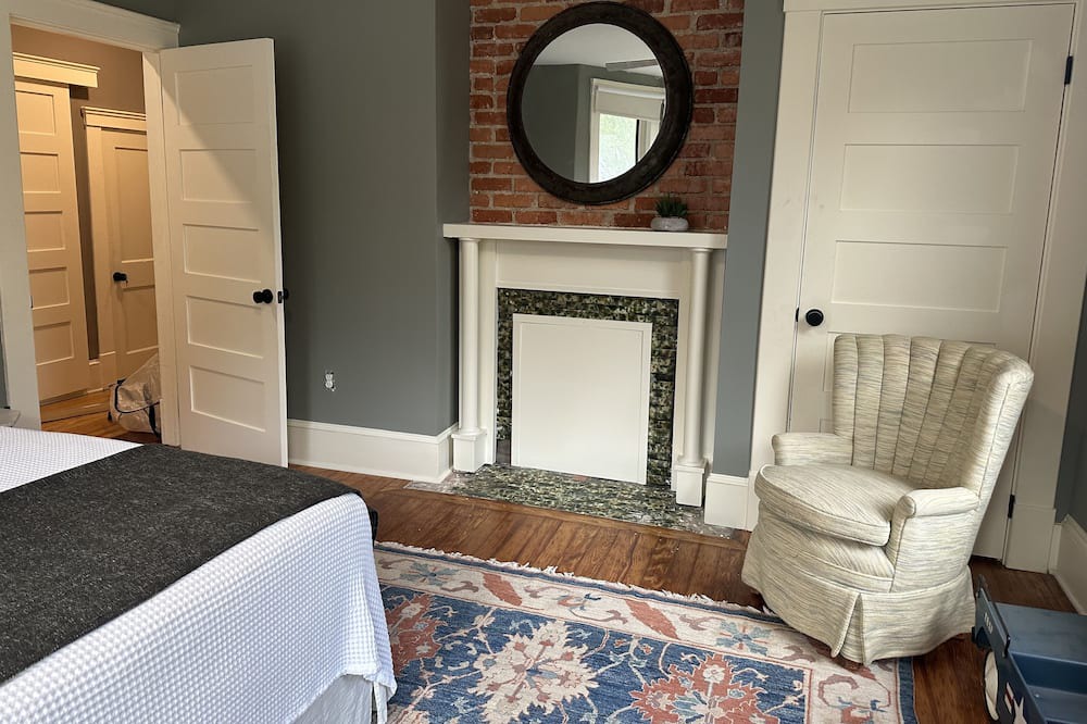 Photo of Bedroom in Historic Montford