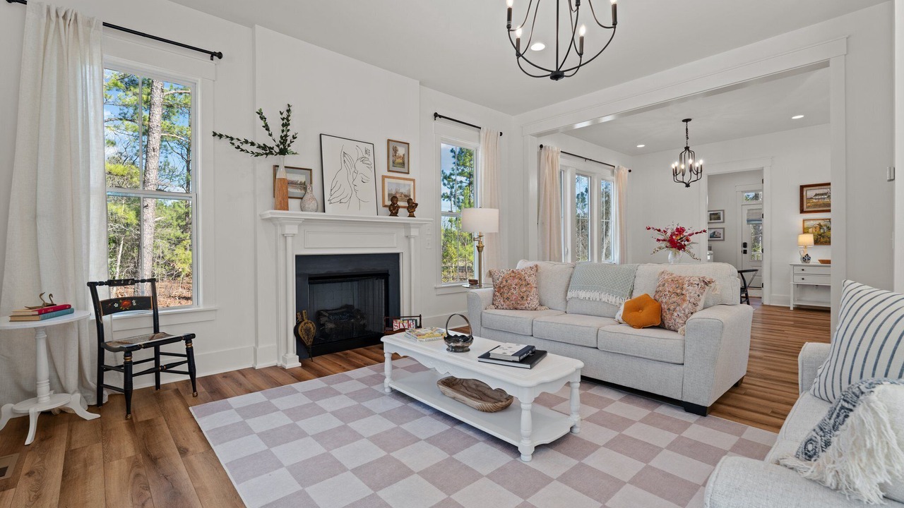 Photo of Livingroom in Cameron