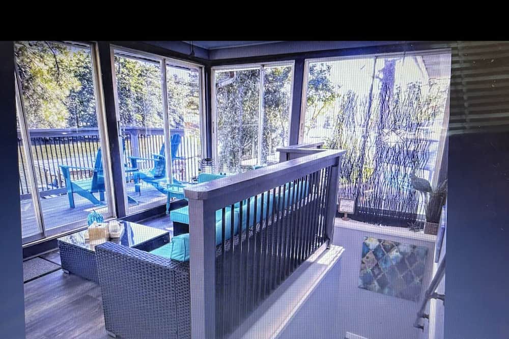 Photo of Outdoor in New London