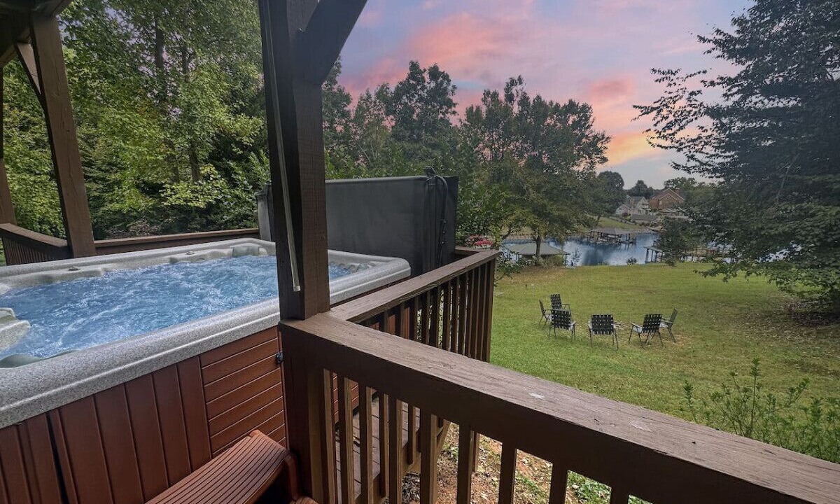 Photo of Outdoor in Hickory