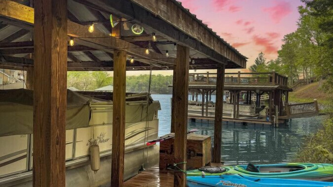 Photo of Outdoor in Hickory