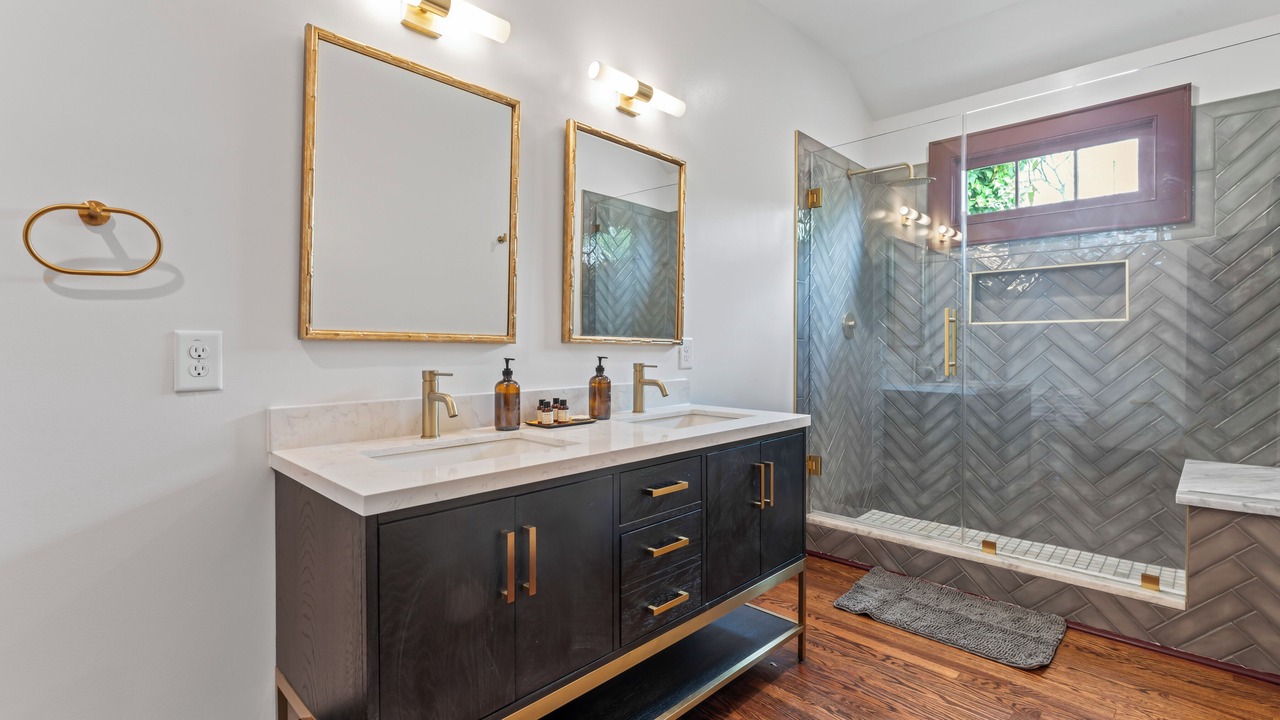 Photo of Bathroom in Shelby
