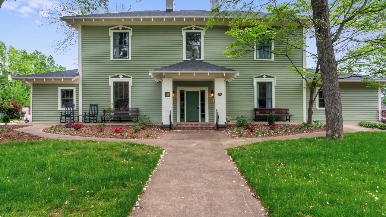 Photo of Outdoor in Shelby