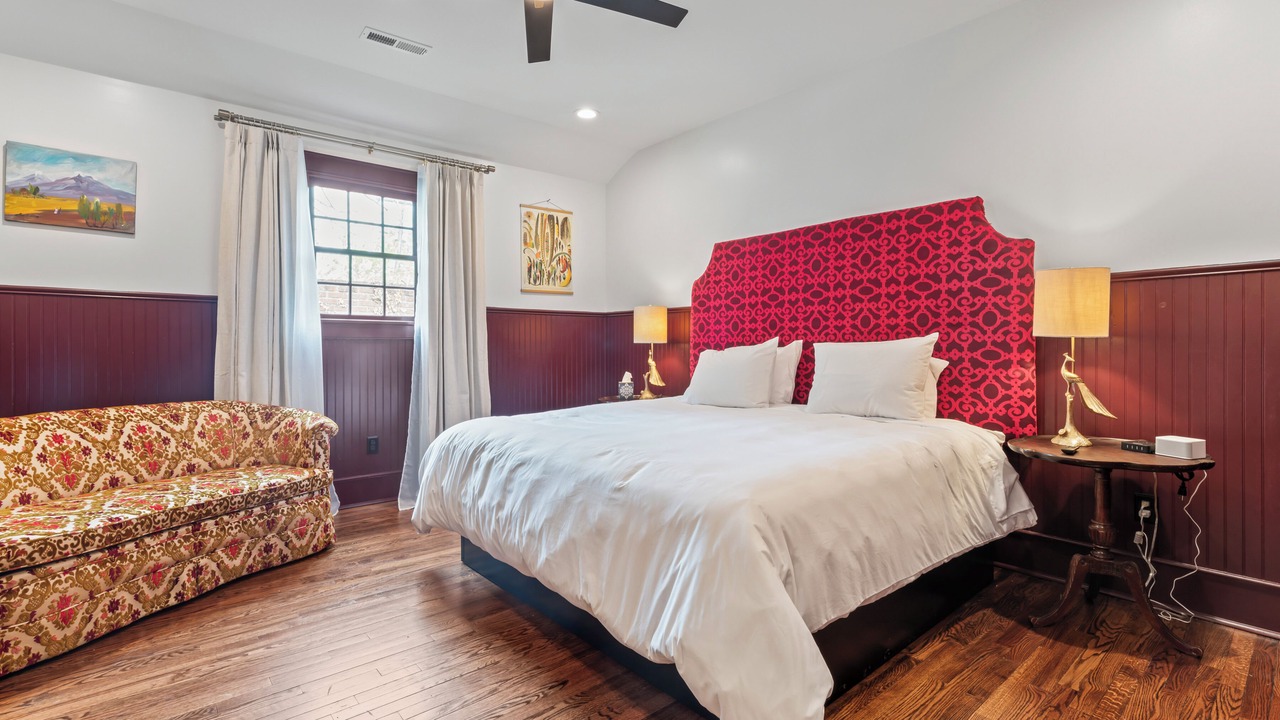 Photo of Bedroom in Shelby