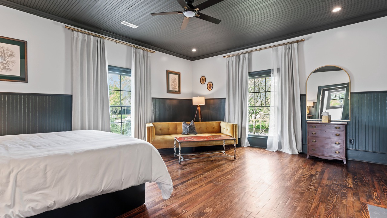 Photo of Bedroom in Shelby