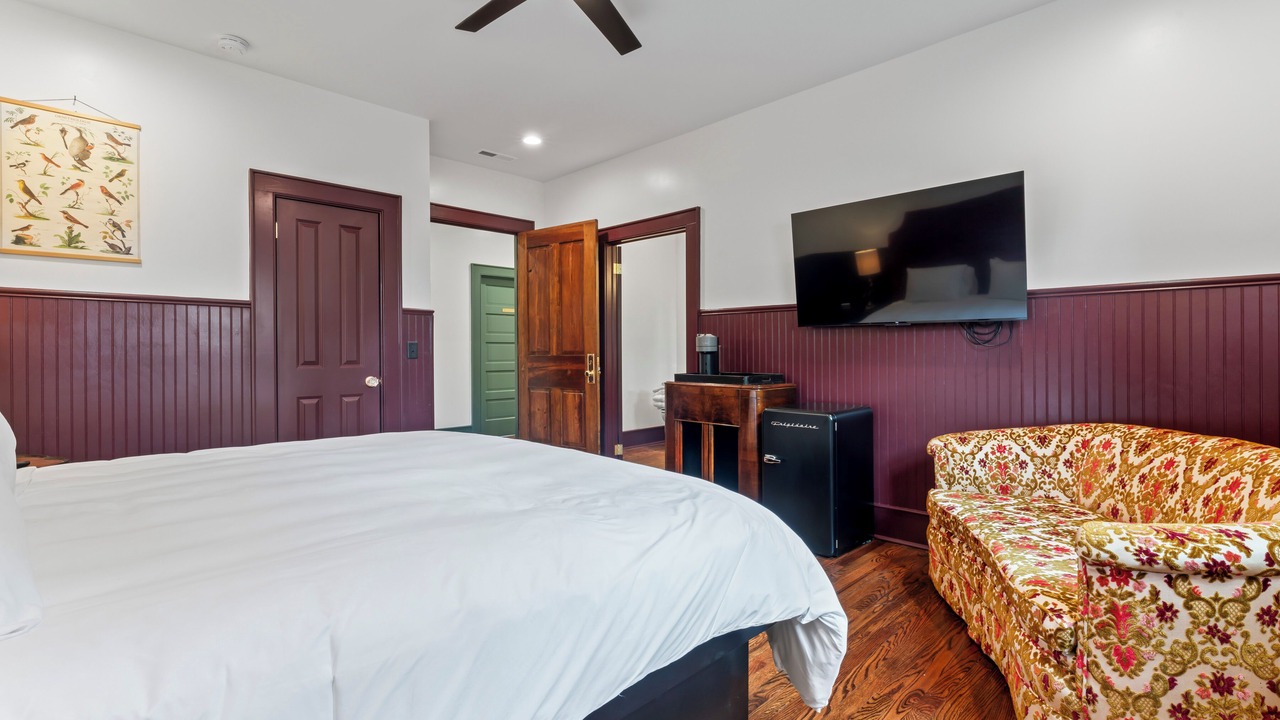 Photo of Bedroom in Shelby