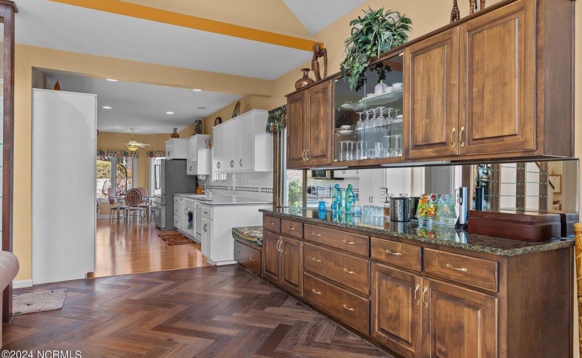 Photo of Kitchen in Seven Lakes