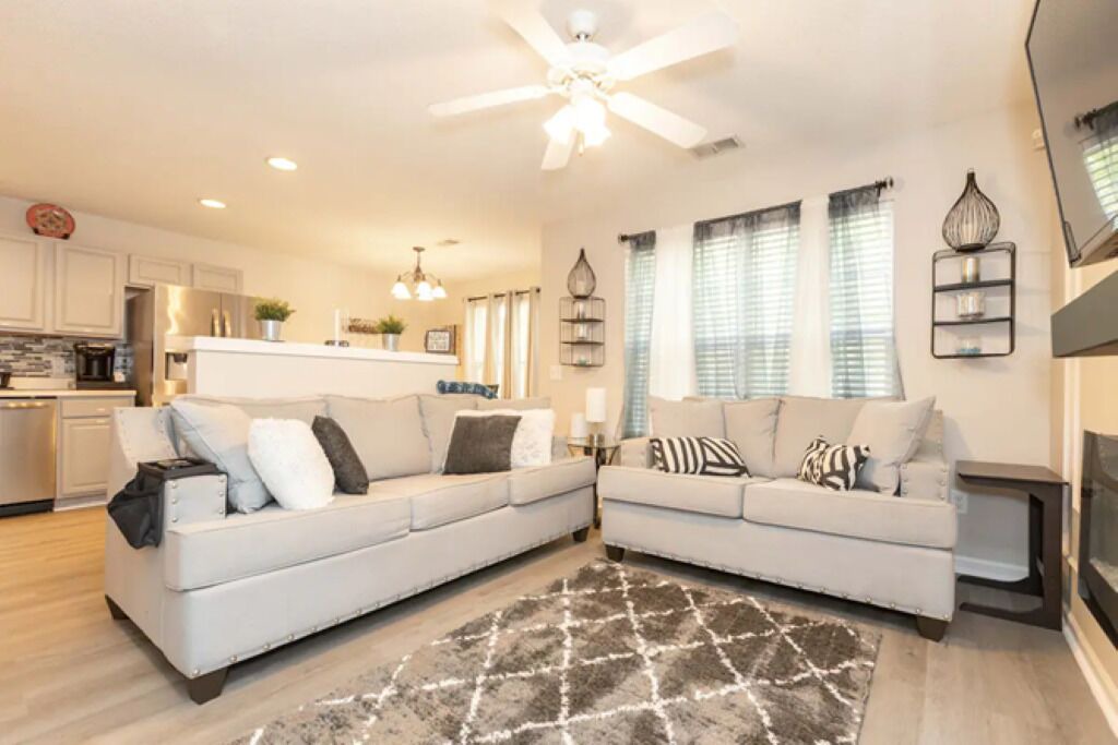 Photo of Livingroom in Charlotte