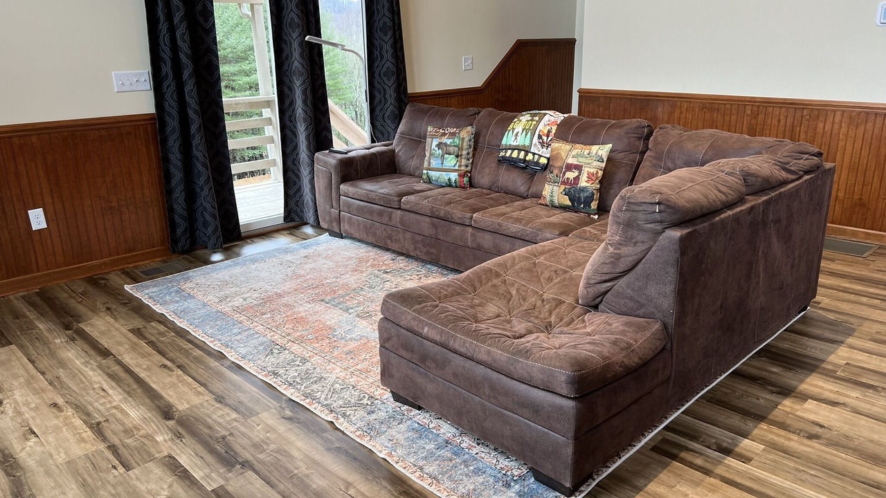 Photo of Livingroom in Ashe County