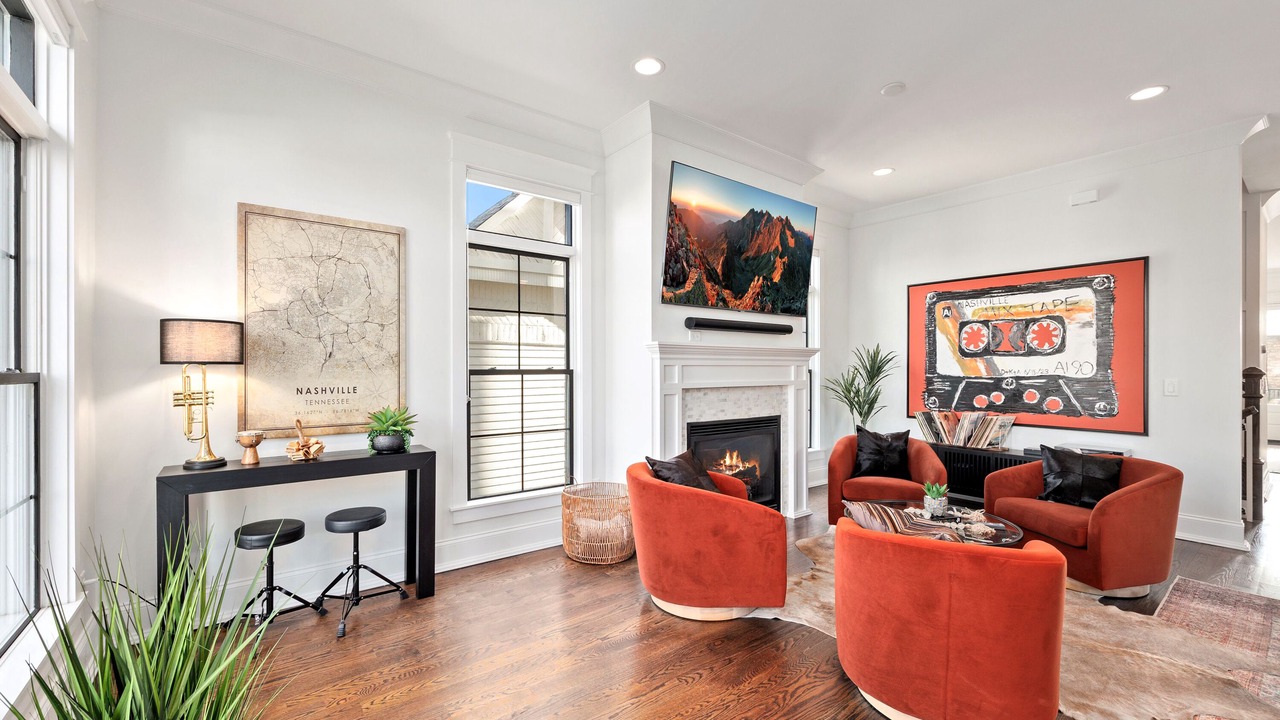 Photo of Livingroom in Chestnut Hill