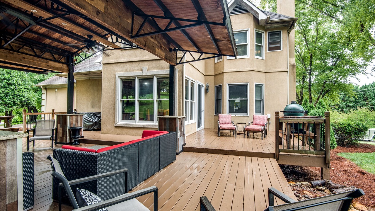 Photo of Outdoor in Hickory