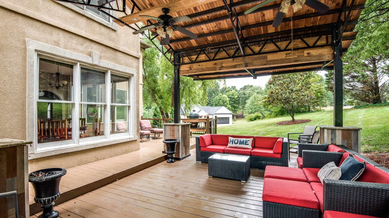 Photo of Outdoor in Hickory