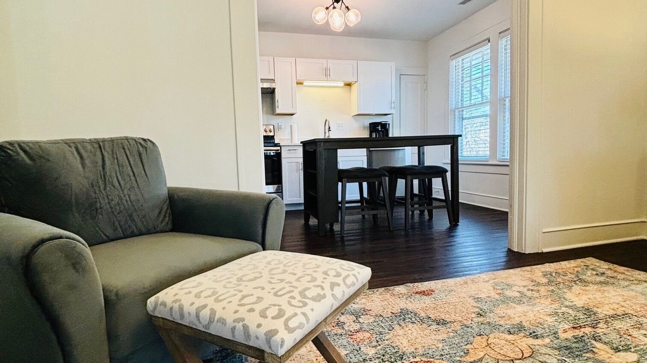Photo of Livingroom in Dilworth