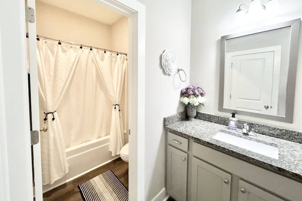 Photo of Bathroom in Langley