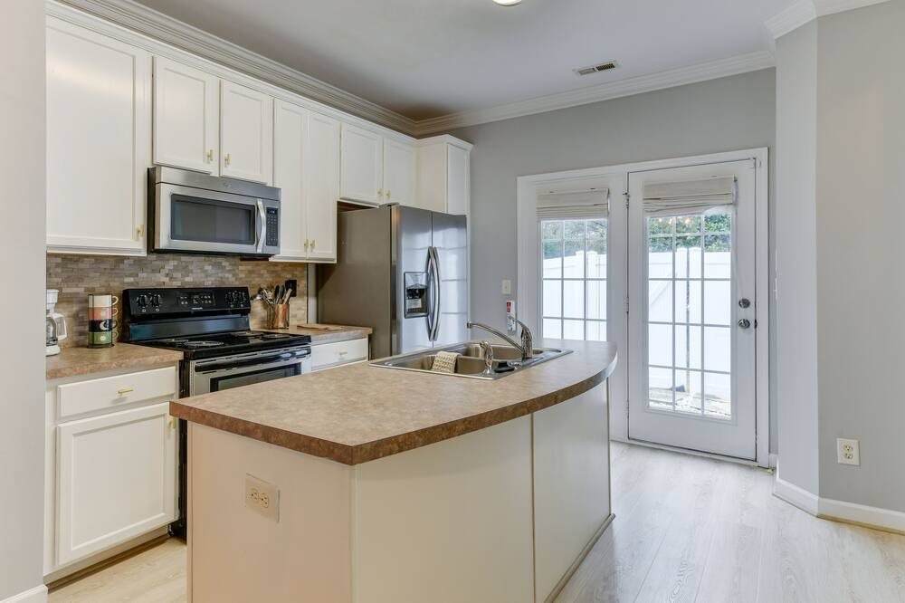 Photo of Kitchen in Mountain Island
