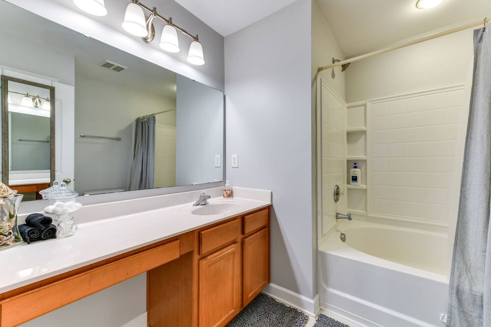 Photo of Bathroom in Mountain Island