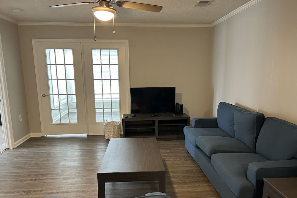 Photo of Livingroom in Burlington