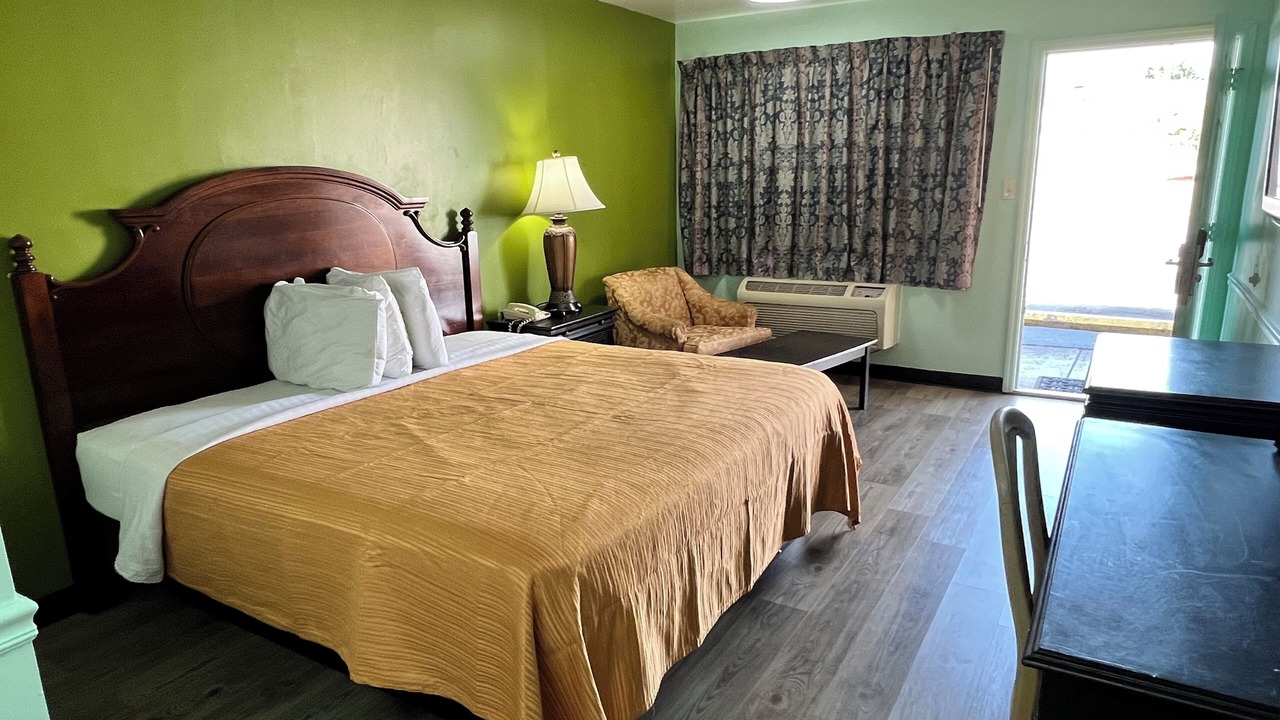Photo of Bedroom in Winston - Salem