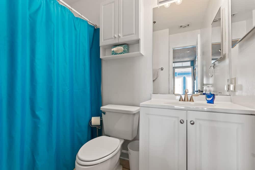 Photo of Bathroom in McCutcheon Field