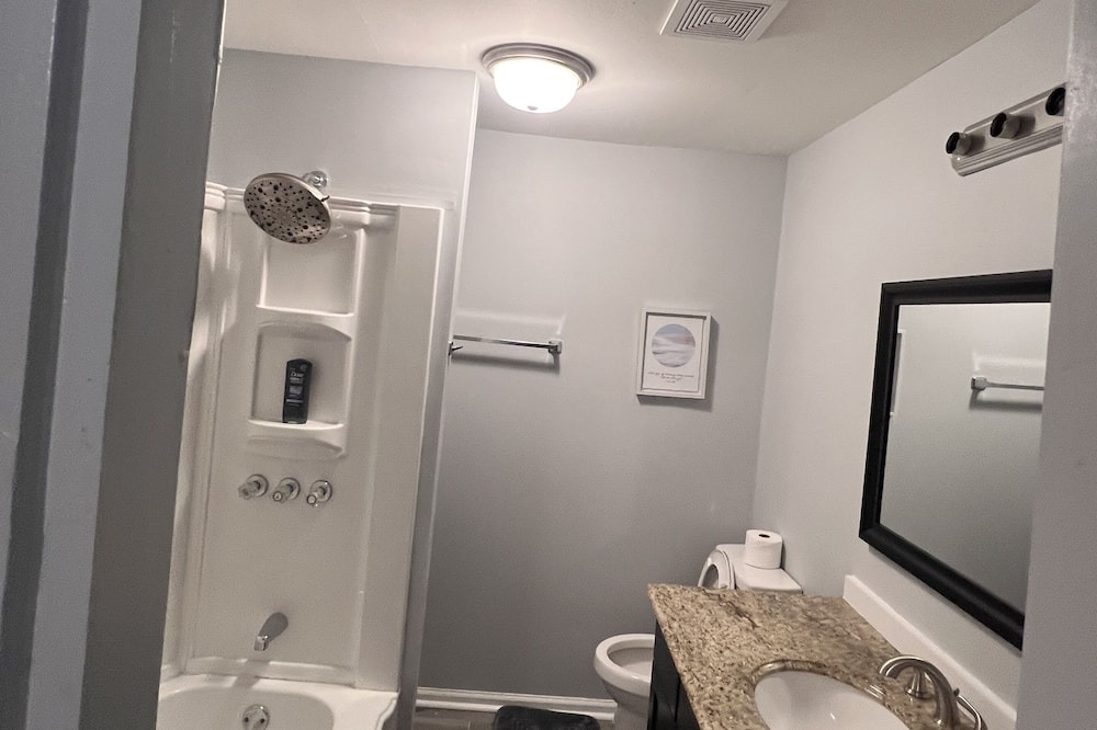 Photo of Bathroom in Monroe