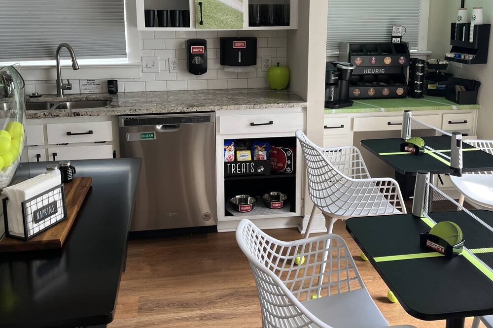 Photo of Kitchen in Northwest Raleigh
