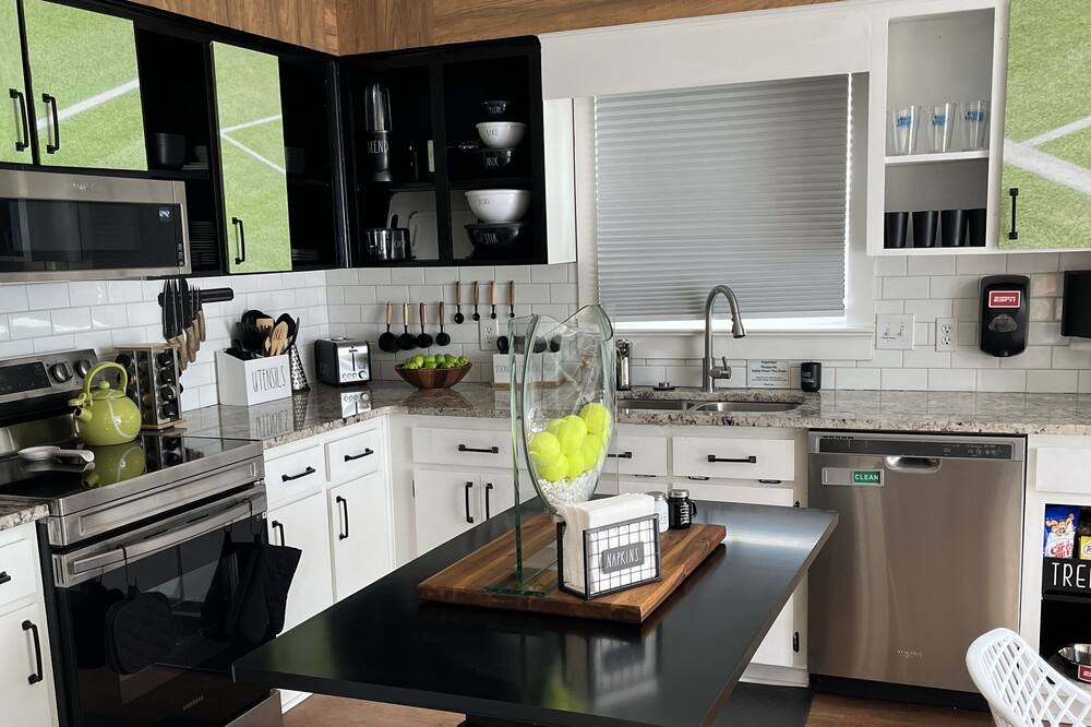 Photo of Kitchen in Northwest Raleigh