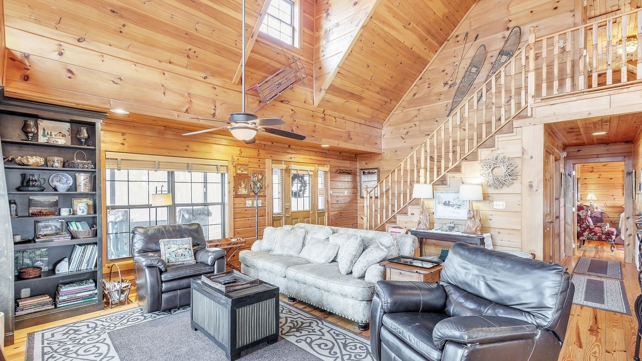 Photo of Livingroom in Lynn