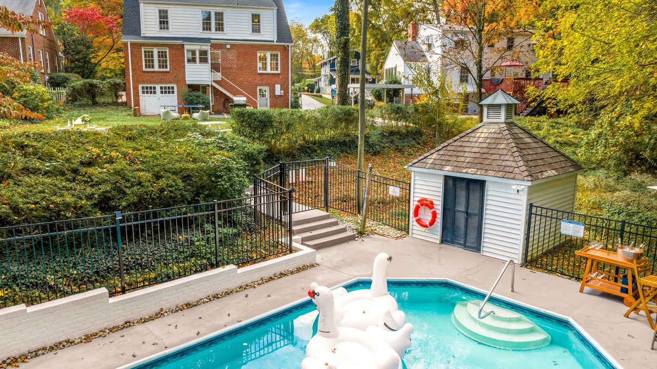 Photo of Outdoor in Lindley Park