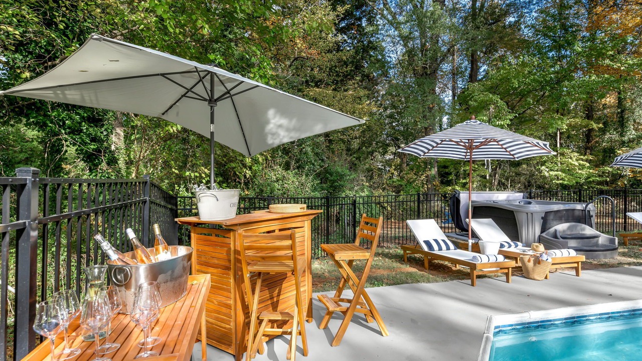 Photo of Outdoor in Lindley Park