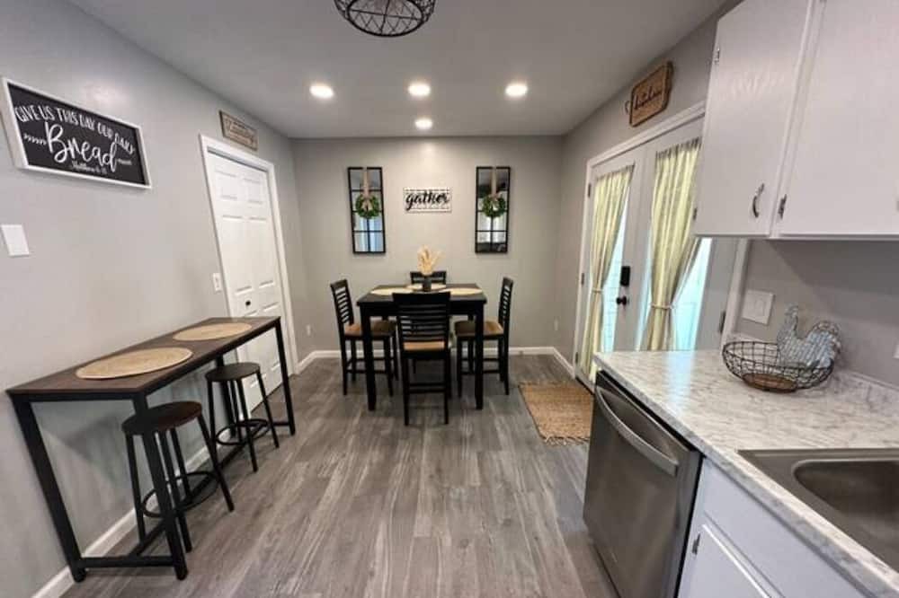 Photo of Kitchen in Sylva