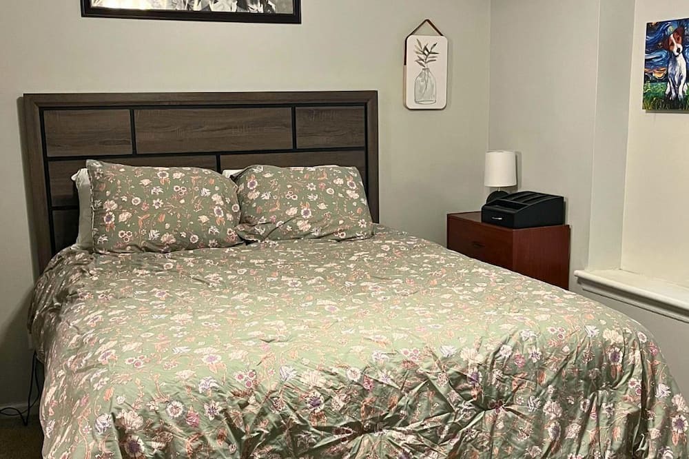 Photo of Bedroom in North Raleigh
