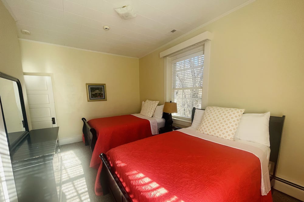 Photo of Bedroom in Clemmons