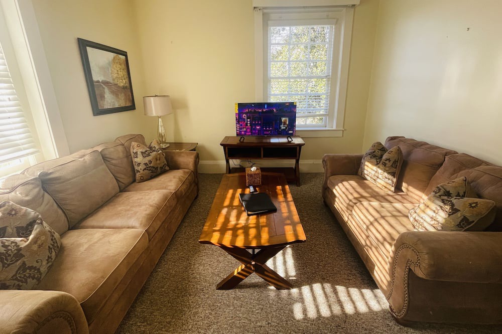 Photo of Livingroom in Clemmons