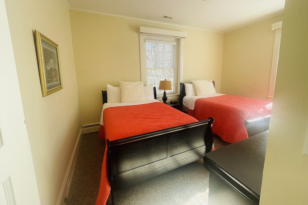 Photo of Bedroom in Clemmons